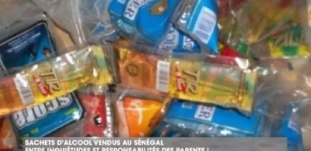 DES SACHETS D’ALCOOL SONT VENDUS DANS DES BOUTIQUES DEVANT DES ÉCOLES