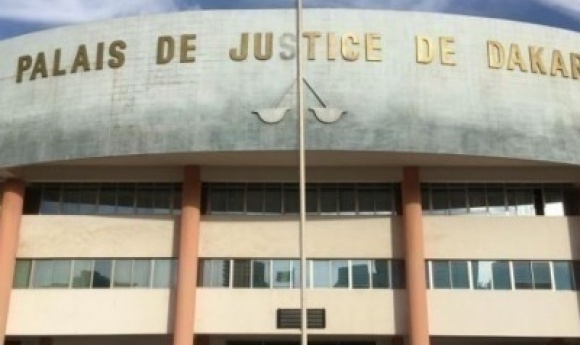 Tribunal De Dakar : Une Femme Accusée D’escroquerie Portant Sur 126 Millions De Fcfa évoque Un Kidnapping Pour Se Défendre