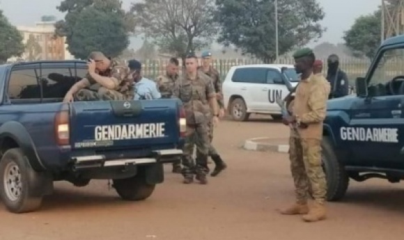 Centrafrique: Quatre Militaires Français Arrêtés Cet Après-midi à L'aéroport De Bangui