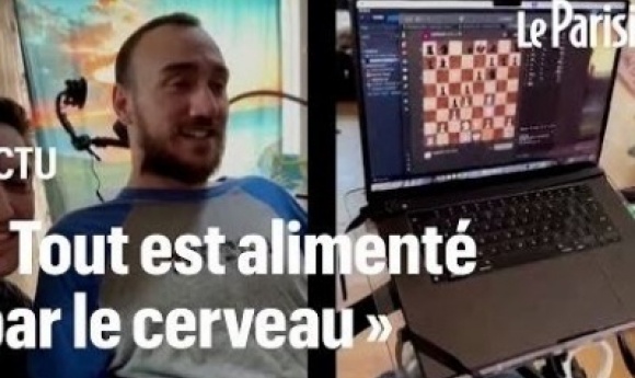 Equipé D'une Puce «neuralink», Cet Homme Tétraplégique Joue Aux échecs Par La Pensée