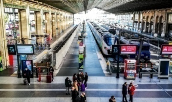 Gare Du Nord : Le Trafic Est Totalement Interrompu à La Suite De La Découverte D’une Bombe De La Seconde Guerre Mondiale