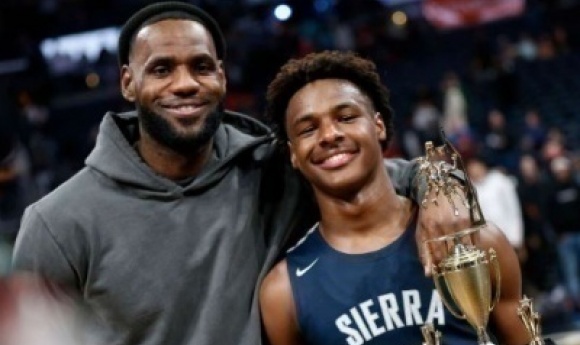 Lebron James Sous Le Choc : Son Fils Bronny Victime D’un Arrêt Cardiaque En Plein Entraînement