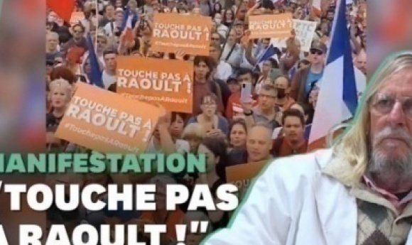 Touche Pas à Raoult