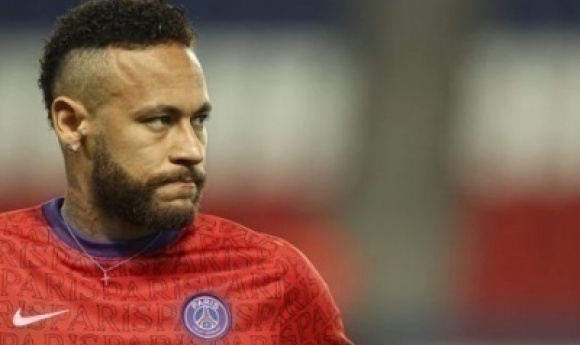 Psg : Le Supporter Giflé Par Neymar Sort Du Silence