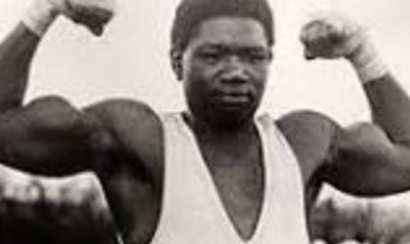 Souvenir : 24 Septembre 1922, 24 Septembre 2024 : Il Y A 102 Ans, Louis Mbarick Fall Devenait Le Premier Noir Champion Du Monde De Boxe