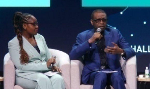 Panel Grand Challenge: Youssou Ndour Partage Son Expérience Dans La Lutte Contre Le Paludisme