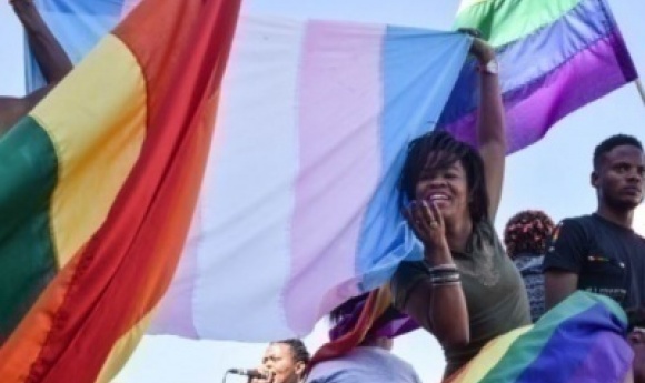 «nous Sommes Nombreux…» : Révélations Sur L’application Où L’on Retrouve Des Homosexuels Sénégalais