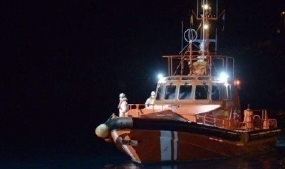 Migration Irrégulière : Deux Pirogues De Près De 300 Personnes Débarquent Sur L'île El Hierro