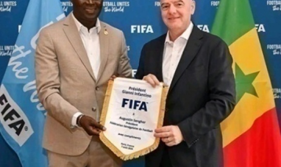 Conseil De La Fifa : Augustin Senghor Candidat